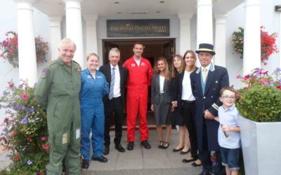 Red Arrows come to tea