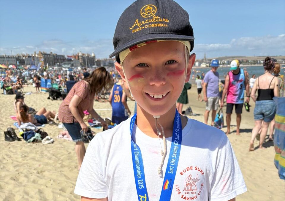 Archie, the national nipper swimming superstar